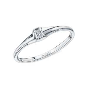 Серебряное кольцо с бриллиантами природными