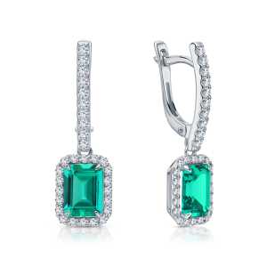 Золотые серьги с бриллиантами выращенными и изумрудами выращенными